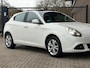 Alfa Romeo Giulietta 1.4 T Distinctive / Automaat / Pano /