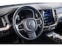 Volvo XC60 2.0 T6 Plug-in hybrid AWD Plus Bright Panoramadak - Keyless Drive - Ambienteverlichting uitgebreid - Parkeerhulp voor/achter - Achteruitrijcamera - Buitenspiegels elektr. inklapbaar -
