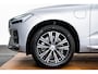 Volvo XC60 2.0 T6 Plug-in hybrid AWD Plus Bright Panoramadak - Keyless Drive - Ambienteverlichting uitgebreid - Parkeerhulp voor/achter - Achteruitrijcamera - Buitenspiegels elektr. inklapbaar -