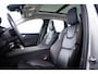 Volvo XC60 2.0 T6 Plug-in hybrid AWD Plus Bright Panoramadak - Keyless Drive - Ambienteverlichting uitgebreid - Parkeerhulp voor/achter - Achteruitrijcamera - Buitenspiegels elektr. inklapbaar -