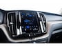 Volvo XC60 2.0 T6 Plug-in hybrid AWD Plus Bright Panoramadak - Keyless Drive - Ambienteverlichting uitgebreid - Parkeerhulp voor/achter - Achteruitrijcamera - Buitenspiegels elektr. inklapbaar -
