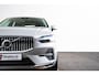 Volvo XC60 2.0 T6 Plug-in hybrid AWD Plus Bright Panoramadak - Keyless Drive - Ambienteverlichting uitgebreid - Parkeerhulp voor/achter - Achteruitrijcamera - Buitenspiegels elektr. inklapbaar -