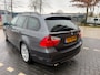 BMW 3-Serie Touring 318i Business Line | CarPlay