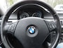 BMW 3-Serie 320i M-Pakket Leer Stoelverwarming Schuif/Kanteldak Airco Cruisecontrol 18 Inch M Velgen ***Apk t/m 10-1-2027***