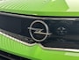 Opel Mokka-e Electric Edition 3-FASEN 50kWh 136pk | NAVI PRO | 180° CAMERA + SENSOREN | KEYLESS | CLIMA | ISOFIX | DAB+ | APPLE CARPLAY / ANDROID AUTO | WARMTEPOMP |