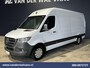 Mercedes-Benz Sprinter 316 CDI 164pk L3H2 Euro6 Airco | Camera | Apple Carplay | Cruisecontrol | Chauffeursstoel Android Auto, Stoelverwarming, Bijrijdersbank, 3500kg trekvermogen