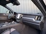 Volvo XC60 2.0 T6 Plug-in hybrid AWD Plus Dark | 360 Camera | Harman/Kardon | Trekhaak | Panodak | Dodehoek sensoren | Prijs Rijklaar!!
