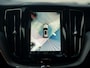 Volvo XC60 2.0 T6 Plug-in hybrid AWD Plus Dark | 360 Camera | Harman/Kardon | Trekhaak | Panodak | Dodehoek sensoren | Prijs Rijklaar!!