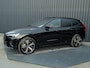Volvo XC60 2.0 T6 Plug-in hybrid AWD Plus Dark | 360 Camera | Harman/Kardon | Trekhaak | Panodak | Dodehoek sensoren | Prijs Rijklaar!!