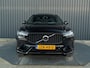 Volvo XC60 2.0 T6 Plug-in hybrid AWD Plus Dark | 360 Camera | Harman/Kardon | Trekhaak | Panodak | Dodehoek sensoren | Prijs Rijklaar!!