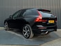 Volvo XC60 2.0 T6 Plug-in hybrid AWD Plus Dark | 360 Camera | Harman/Kardon | Trekhaak | Panodak | Dodehoek sensoren | Prijs Rijklaar!!