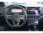 Volkswagen T-Cross 1.5 TSI 150pk DSG R-Line | Trekhaak | Camera | Navigatie | Adaptive Cruise | PDC
