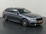 BMW 5-Serie Touring 520i High Executive Edition | M-Pakket | Exclusief Lederen Bekleding | HUD | Panoramadak | Harman/Kardon | Ele. verstelbare stoelen + Geheugen | Camera | Sfeerverlichting | Trekhaak |