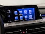 Volkswagen Golf 1.4 eHybrid GTE 245Pk Automaat (APPLE CARPLAY, GROOT NAVI, GETINT GLAS, KEYLESS, SPORTSTOELEN, PARKEERSENSOREN, SFEERVERLICHTING, CRUISE, NIEUWSTAAT)