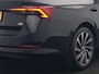 Skoda Octavia Combi 1.4 TSI iV Business Edition Plus PHEV 204pk Dealer O.H. | Trekhaak Afn. | Panodak | Head Up | Adaptive Cruise | Sfeerverlichting | Sportstoelen Memory & Verwarmd | Keyless | Blis | Crystal LED | Navigatie | DAB | Plug In Hybrid |