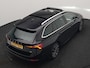 Skoda Octavia Combi 1.4 TSI iV Business Edition Plus PHEV 204pk Dealer O.H. | Trekhaak Afn. | Panodak | Head Up | Adaptive Cruise | Sfeerverlichting | Sportstoelen Memory & Verwarmd | Keyless | Blis | Crystal LED | Navigatie | DAB | Plug In Hybrid |