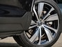 Volvo XC40 P8 AWD R-DESIGN/ NIEUWE HOOGVOLTACCU/ 360°CAMERA/ PANORAMADAK/ BLIS/ 20INCH VELGEN/ H&K AUDIO