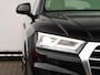 Audi Q5 2.0 TFSI quattro Launch Edition | Verwarmbaar voorruit | Luchtvering | B&O | LED | Pano | Trekhaak | Adaptive Cruise Control |