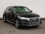 Audi Q5 2.0 TFSI quattro Launch Edition | Verwarmbaar voorruit | Luchtvering | B&O | LED | Pano | Trekhaak | Adaptive Cruise Control |