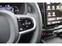 Volvo XC60 2.0 T6 Plug-in hybrid AWD Essential | Stoel-/ stuurwielverwarming | Verwarmde achterbank | Adaptieve cruise control | BLIS | Extra getint glas | 20 inch. lichtmetalen velgen | Apple carplay/ Android auto
