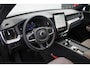 Volvo XC60 2.0 T6 Plug-in hybrid AWD Essential | Stoel-/ stuurwielverwarming | Verwarmde achterbank | Adaptieve cruise control | BLIS | Extra getint glas | 20 inch. lichtmetalen velgen | Apple carplay/ Android auto