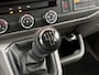 Volkswagen Transporter 2.0 TDI L2H1 DC 28 Economy Business | 5 Persoons | Apple Carplay | Android Auto | Origineel Nederlands | Parkeersensoren | Cruise Control | Airconditioning |