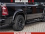 Dodge Ram 1500 HULK | 5.7 V8 | STRIPING | LUCHT VERING | LARAMIE SPORT BLACK ON BLACK | MEGA DIK | CREW CAB DUBBELE CABINE | 5 PERSOONS | DC | DIKKE WILEN | WIDE BODY |