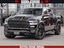 Dodge Ram 1500 HULK | 5.7 V8 | STRIPING | LUCHT VERING | LARAMIE SPORT BLACK ON BLACK | MEGA DIK | CREW CAB DUBBELE CABINE | 5 PERSOONS | DC | DIKKE WILEN | WIDE BODY |