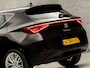 SEAT Leon 1.5 TSI Xcellence Sport 150Pk Automaat (VIRTUAL COCKPIT, APPLE CARPLAY, GROOT NAVI, STUUR/STOELVERWARMING, KEYLESS, ADAPTIVE CRUISE, SFEERVERLICHTING, GETINT GLAS, NIEUWSTAAT)