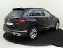 Volkswagen Tiguan 1.4 TSI eHybrid Elegance | SoH 87% | Panoramadak | Parkeerassistent | Keyless | LED matrix verlichting | Navigatie | Achteruitrijcamera | Adpatieve cruise control | 3-zone airco |