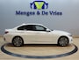 BMW 3-Serie 320e Business Edition Plus Airco ECC | Laser | Camera | Cruise Control | 18 Inch | Apple Carplay | Isofix | NAP