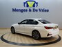 BMW 3-Serie 320e Business Edition Plus Airco ECC | Laser | Camera | Cruise Control | 18 Inch | Apple Carplay | Isofix | NAP