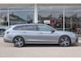 Volkswagen Passat Variant 1.5 eHybrid 272pk R-Line Edition | SoH 100% | Panoramadak | Trekhaak | 360 Camera | Head-up | Navigatie