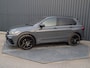 Volkswagen Tiguan 1.5 TSI R-Line Business | Trekhaak wegkl. | Keyless | 20'' | Elk. A-klep | Side Assist | IQ Light | Prijs Rijklaar!!