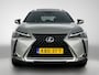 Lexus UX 250h Executive Line | Premium Navigatiesysteem | Head-up Display | Stuurverwarming |