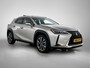 Lexus UX 250h Executive Line | Premium Navigatiesysteem | Head-up Display | Stuurverwarming |