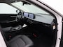 Kia EV6 Light Edition 58 kWh | Stoel - Stuur verwarming | Trekhaak afn. | LM Velgen | Navi |