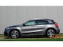Mercedes-Benz GLA 250 4Matic /// AMG - Edition 1 /// Alcantra/Leer / Dealer-Oh /