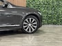 Volvo V90 T8 AWD Recharge Inscription | Trekhaak | Schuifdak | Harman Kardon | Adaptieve Cruise Control | Standkachel met Volvo On Call App | Stoel en Stuurwielverwarming | Pilot Assist | BLIS Dode Hoek Detectie | Full LED Meesturende koplampen | Parkeercamera | Elektrische voorstoelen geheugen | Lederen bekleding | Zitting verlenging voorstoelen | Lederen dashboard | 18 Inch | Keyless Drive | Parkeersensoren voor+achter | Privacy Glass | Elektrisch bedienbare achterklep | Geïntegreerde zongordijnen achterportieren | Verlichte instaplijsten | Alarm Klasse III | DAB Radio | Apple Carplay/Android Auto | Volvo On Call met mobiele App functie | Platinum Grey Metallic |