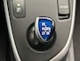 Toyota Auris 1.8 Hybrid Lease+ Trekhaak Navigatie Camera Climate-control Cruise