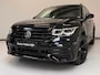 Volkswagen Tiguan 1.4 TSI 245 PK e-Hybrid R-Line / Leder + Memory / IQ light Matrix / Trekhk. / Keyless / Black p.