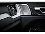 Volvo XC60 2.0 T6 Plug-in hybrid AWD R-Design | BOWER EN WILKINS | LUCHTVERING | HEAD UP | ACHTERBANKVERWARMING | 21"
