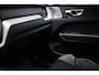 Volvo XC60 2.0 T6 Plug-in hybrid AWD R-Design | BOWER EN WILKINS | LUCHTVERING | HEAD UP | ACHTERBANKVERWARMING | 21"