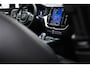 Volvo XC60 2.0 T6 Plug-in hybrid AWD R-Design | BOWER EN WILKINS | LUCHTVERING | HEAD UP | ACHTERBANKVERWARMING | 21"