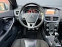 Volvo V40 2.0 D2 Nordic+ R-Design | Pano | LED | Navi | Standkachel | Leder/alcantara |