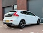 Volvo V40 2.0 D2 Nordic+ R-Design | Pano | LED | Navi | Standkachel | Leder/alcantara |