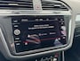 Volkswagen Tiguan 1.4 TSI eHybrid Active uitvoering Trekhaak Stoelverwarming Stuurverwarming Carplay