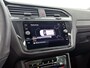 Volkswagen Tiguan 1.5 TSI R-Line Business+ | Navigatie | Stoelverwarming | Panorama dak | Cruise control | elektrische klep |