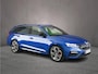 Skoda Octavia Combi RS iV Business 1.4 TSI PHEV 245pk DSG Automaat Trekhaak, Adaptive cruise control, Head up display, LED matrix koplampen, Achteruitrijcamera, Verwarmde voorruit