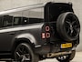 Land Rover Defender 2.0 P400e 110 Urban X-Dynamic HSE 404Pk Automaat (PANORAMADAK, APPLE CARPLAY, LUCHTVERING, 360 CAMERA, MEMORY SEATS, MERIDIAN, ADAPTIVE CRUISE, NIEUWSTAAT)